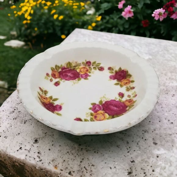 VTG COTTAGE ROSE Fine Bone China Ashtray Scalloped Edge Gold Trim - Picture 1 of 6